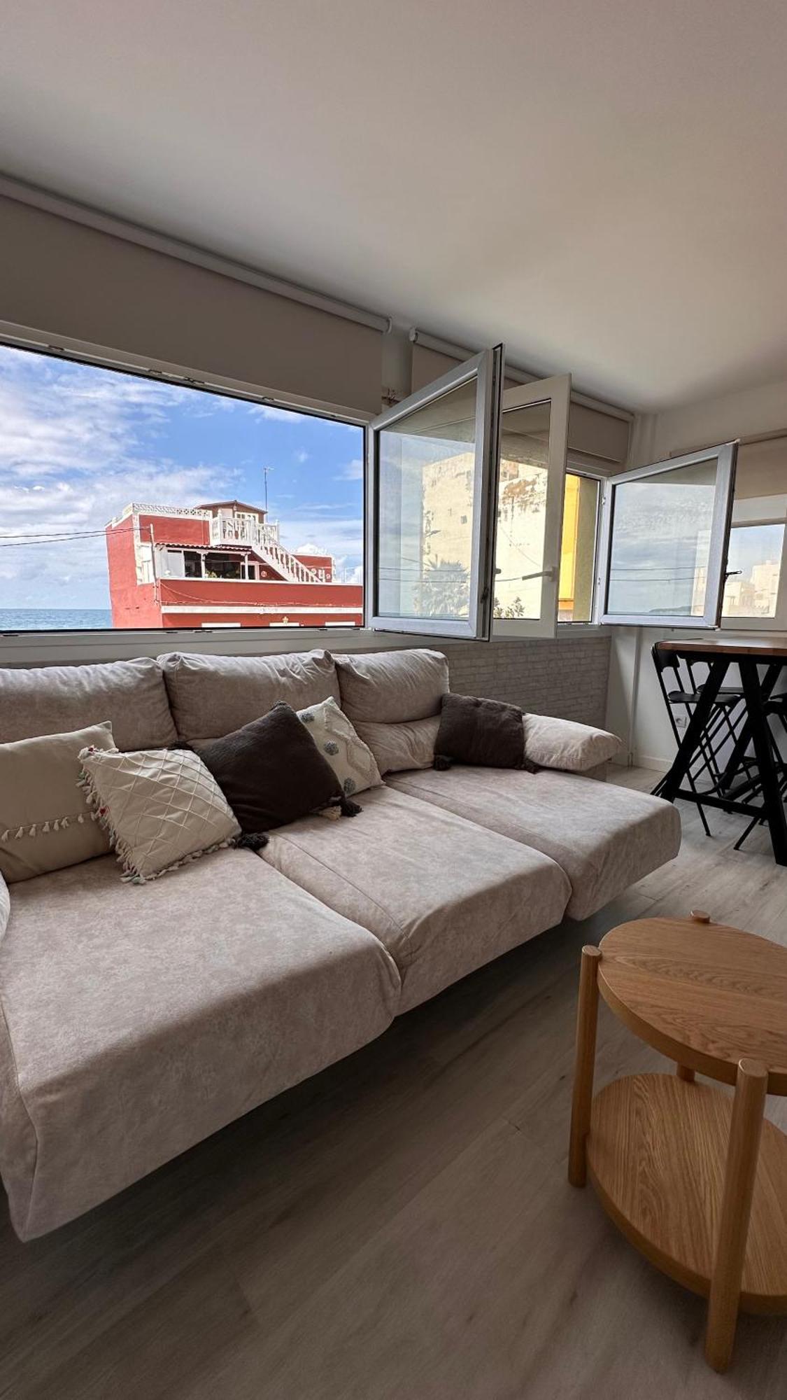 Apartment Blue Sea